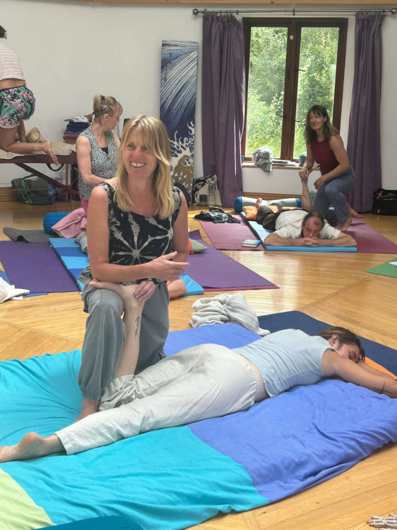 Suzie Keogh teaching a bodywork class